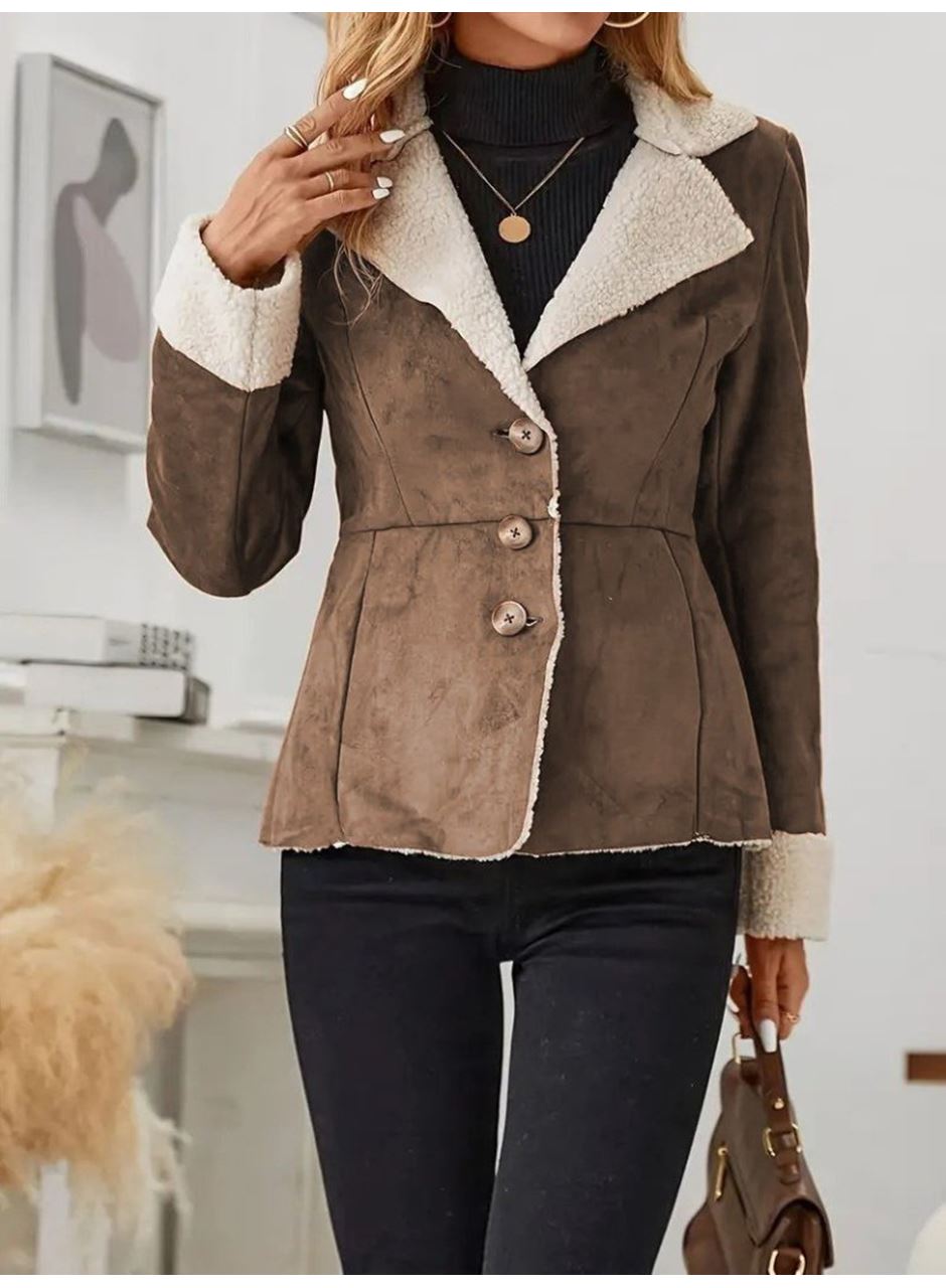 Kadın Uzun Kollu önden Düğmeli Cep Detaylı Kısa Süet Ceket