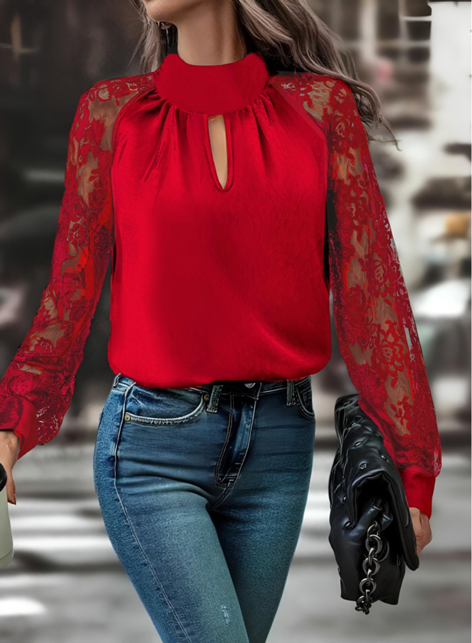 Kadın Uzun Kollu Göğüs Pencere Detay Yaka Boğazlı Kolları Tüllü Sandy Bluz