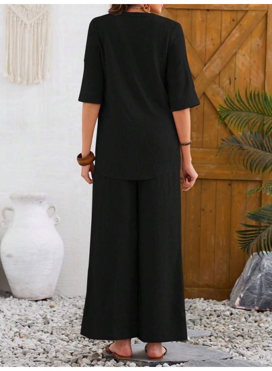 Kadın Kısa Kollu V Hakim Yaka Düğmeli Bürümcük Bluz Ve Pantolon Ikili Takım