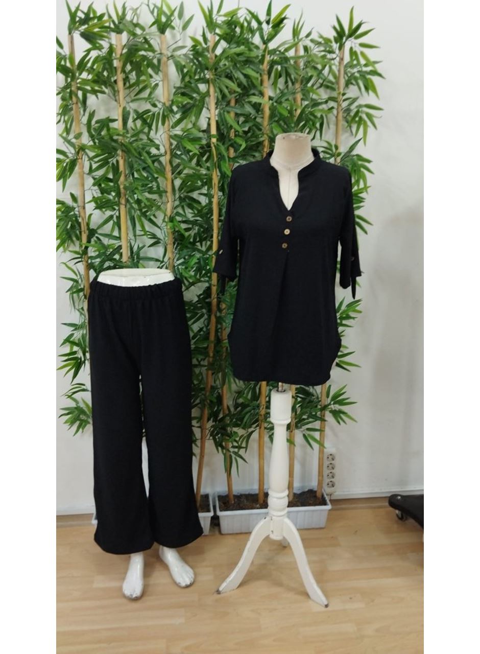 Kadın Kısa Kollu V Hakim Yaka Düğmeli Bürümcük Bluz Ve Pantolon Ikili Takım