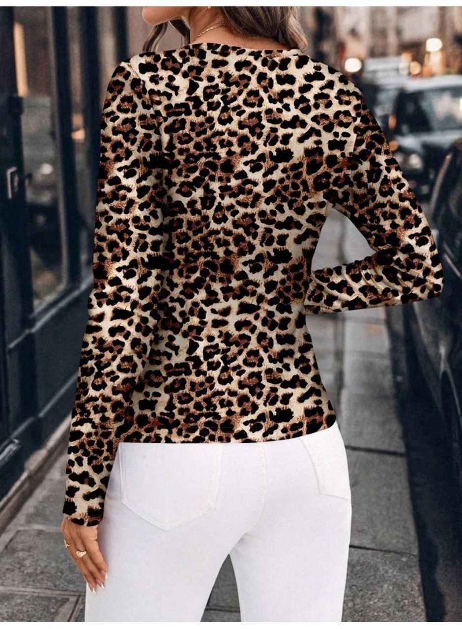 Kadın Uzun Kollu Kruvaze Yakalı Dantelli Kısa Viskon Bluz