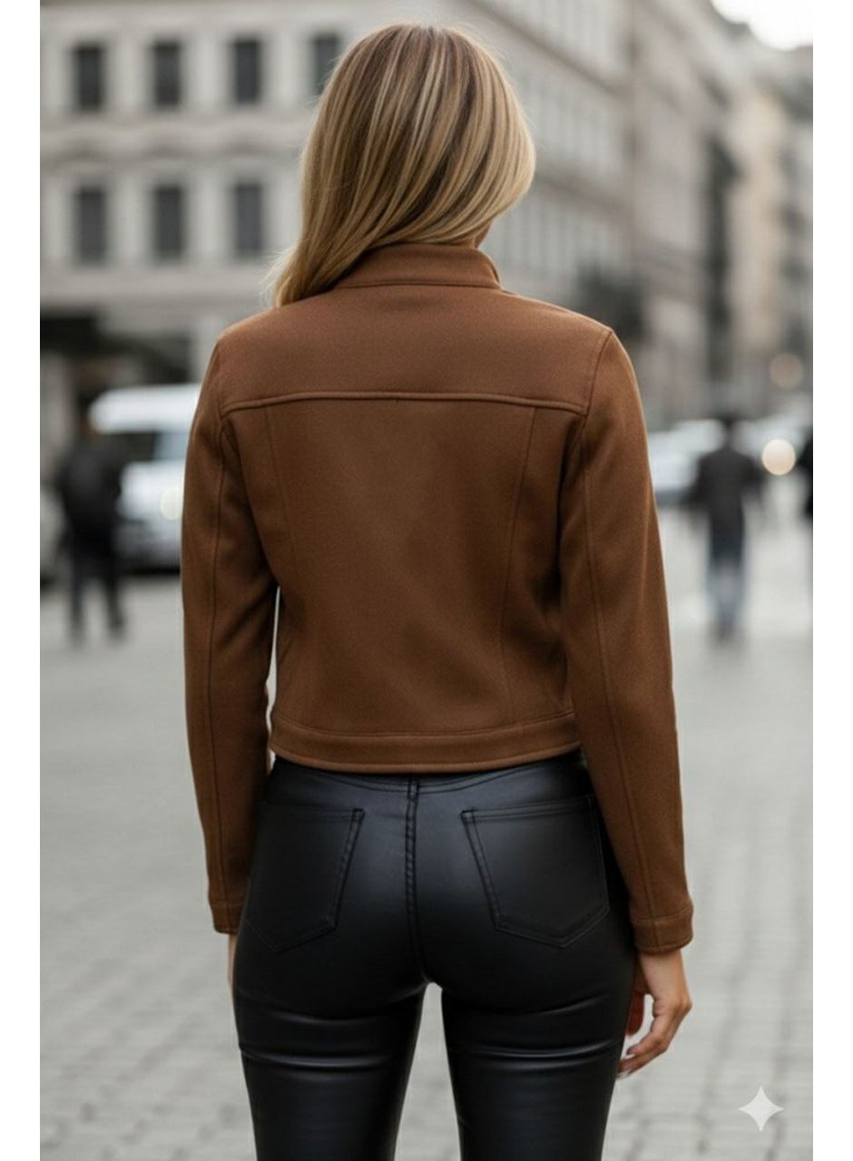 Kadın Uzun Kollu Yakadan Ve önden Düğmeli Süet Kısa Ceket