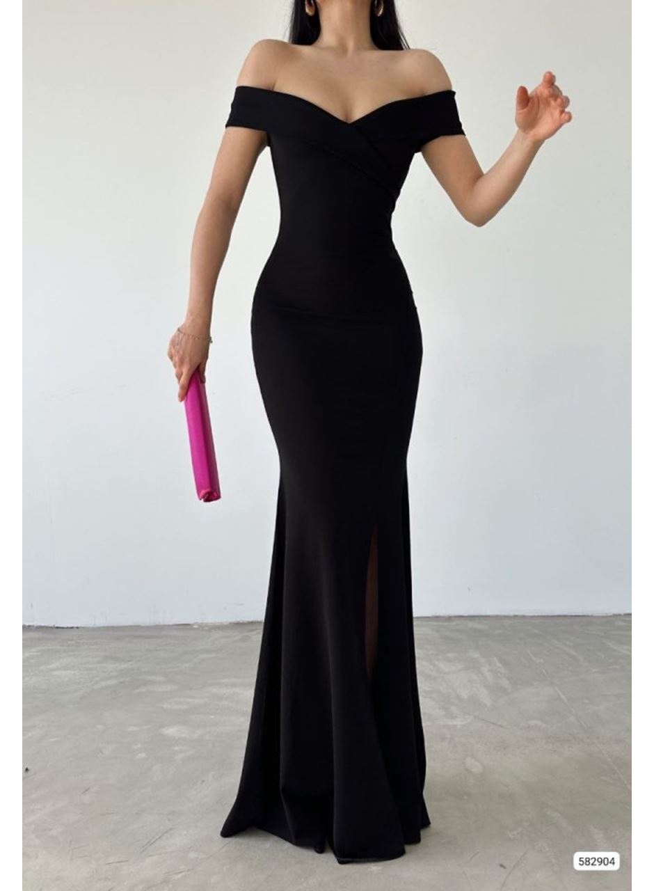 Kadın Dalgıç Kumaş Kayık Yaka Ve Dekolte Detaylı Elbise