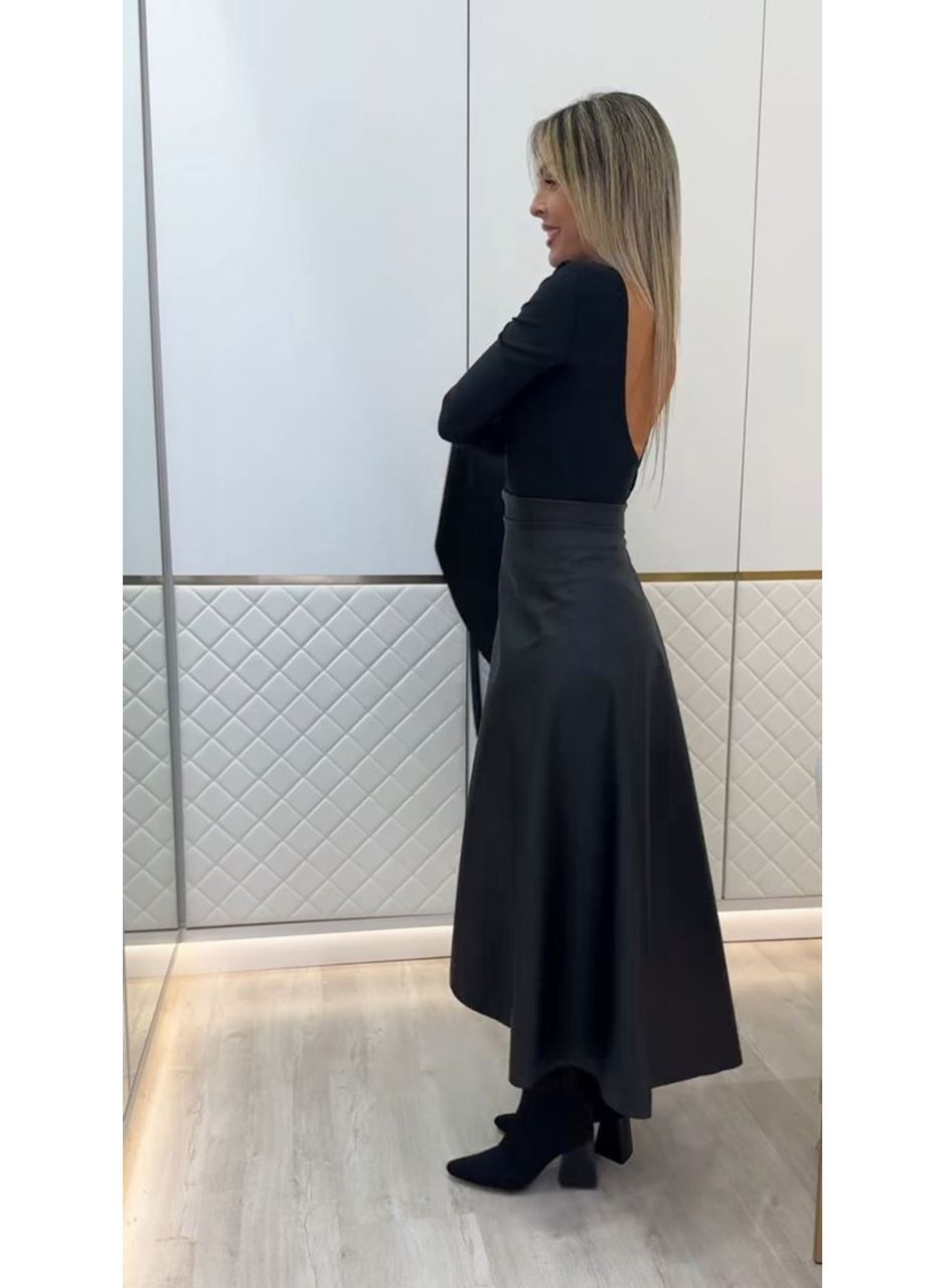 Kadın Belden Kuşaklı Uzun Deri Etek