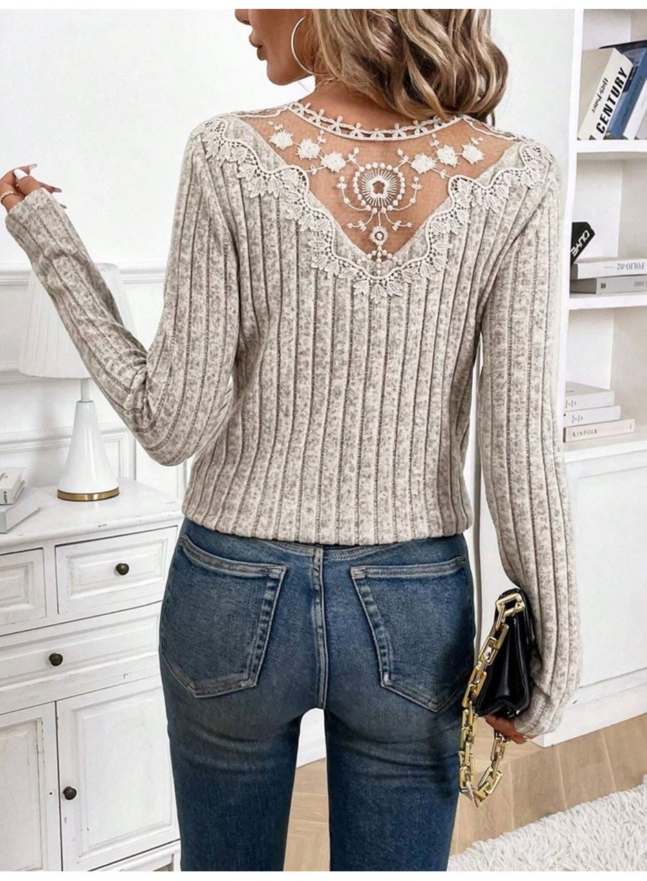 Kadın Uzun Kollu V Yakalı Arkadan Dantel Detaylı şardonlu Kaşkorse Bluz