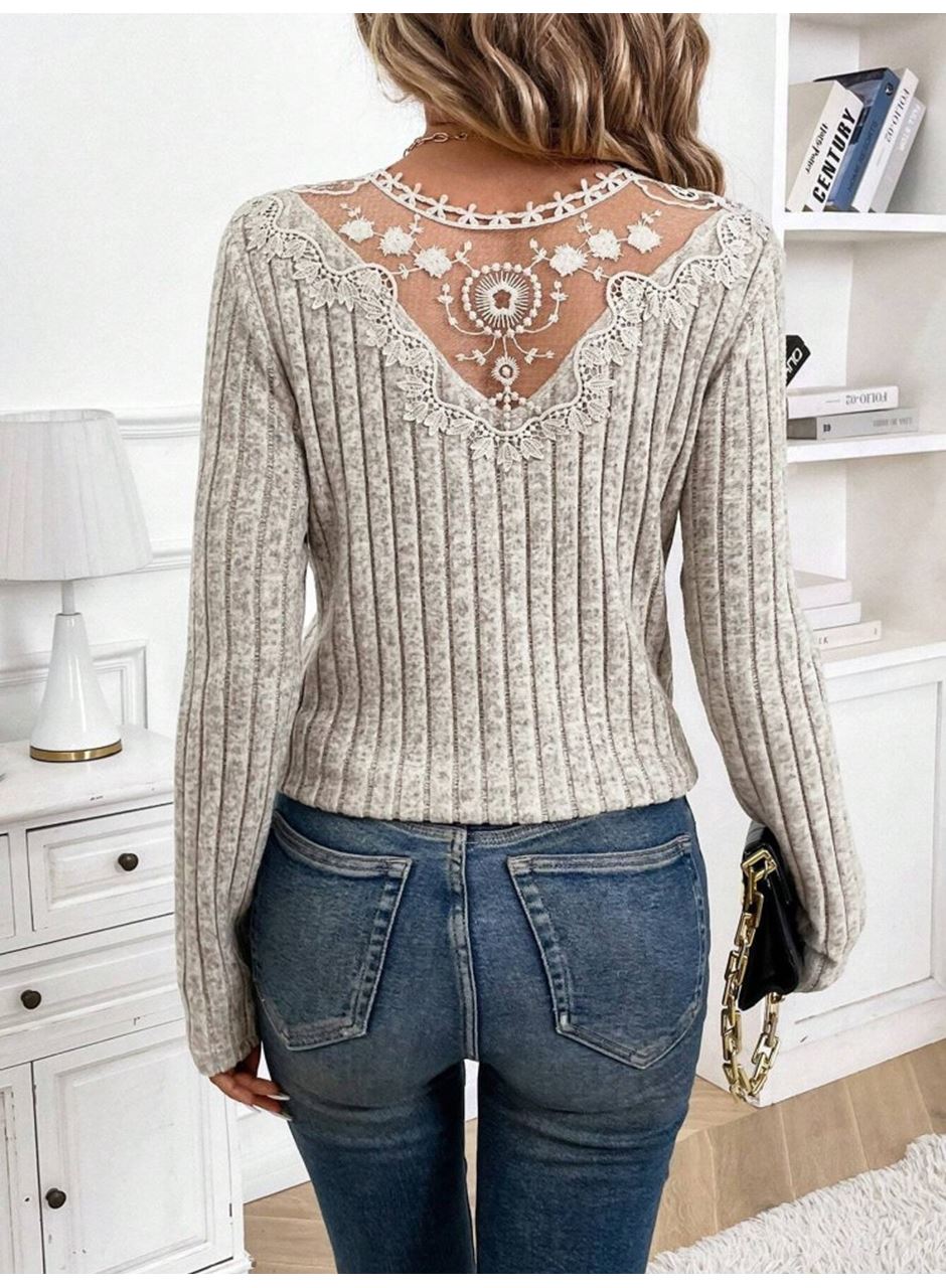 Kadın Uzun Kollu V Yakalı Arkadan Dantel Detaylı şardonlu Kaşkorse Bluz