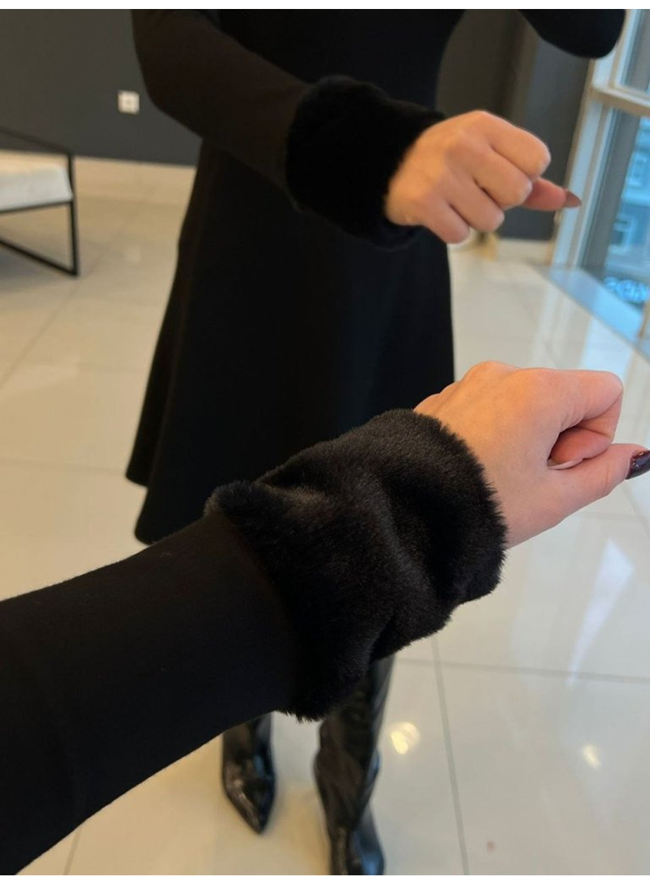 Kadın Uzun Kollu Kürk Yakalı Fermuarlı Kısa Viskon Iki Iplik Elbise