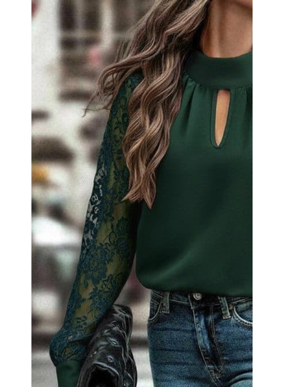 Kadın Uzun Kollu Göğüs Pencere Detay Yaka Boğazlı Kolları Tüllü Sandy Bluz