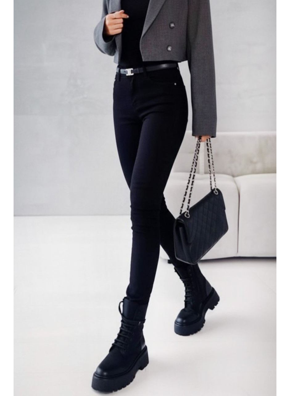 Kadın Yüksek Bel Cepli Kemersiz Kot Pantolon