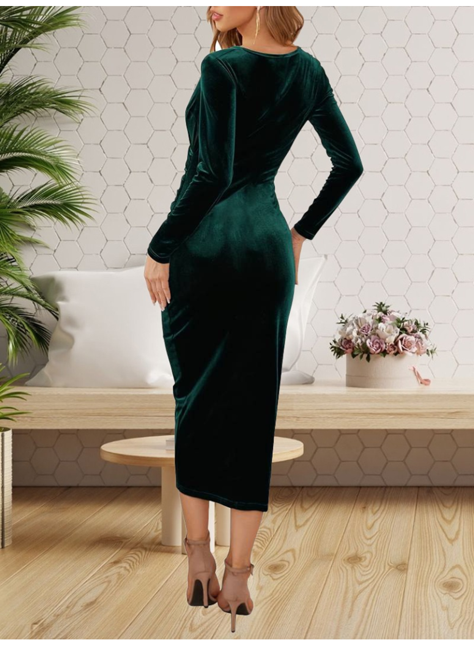 Kadın Uzun Kollu Kruvaze Yaka Belden Büzgü Detay Midi Kadife Elbise