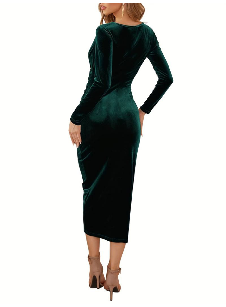 Kadın Uzun Kollu Kruvaze Yaka Belden Büzgü Detay Midi Kadife Elbise