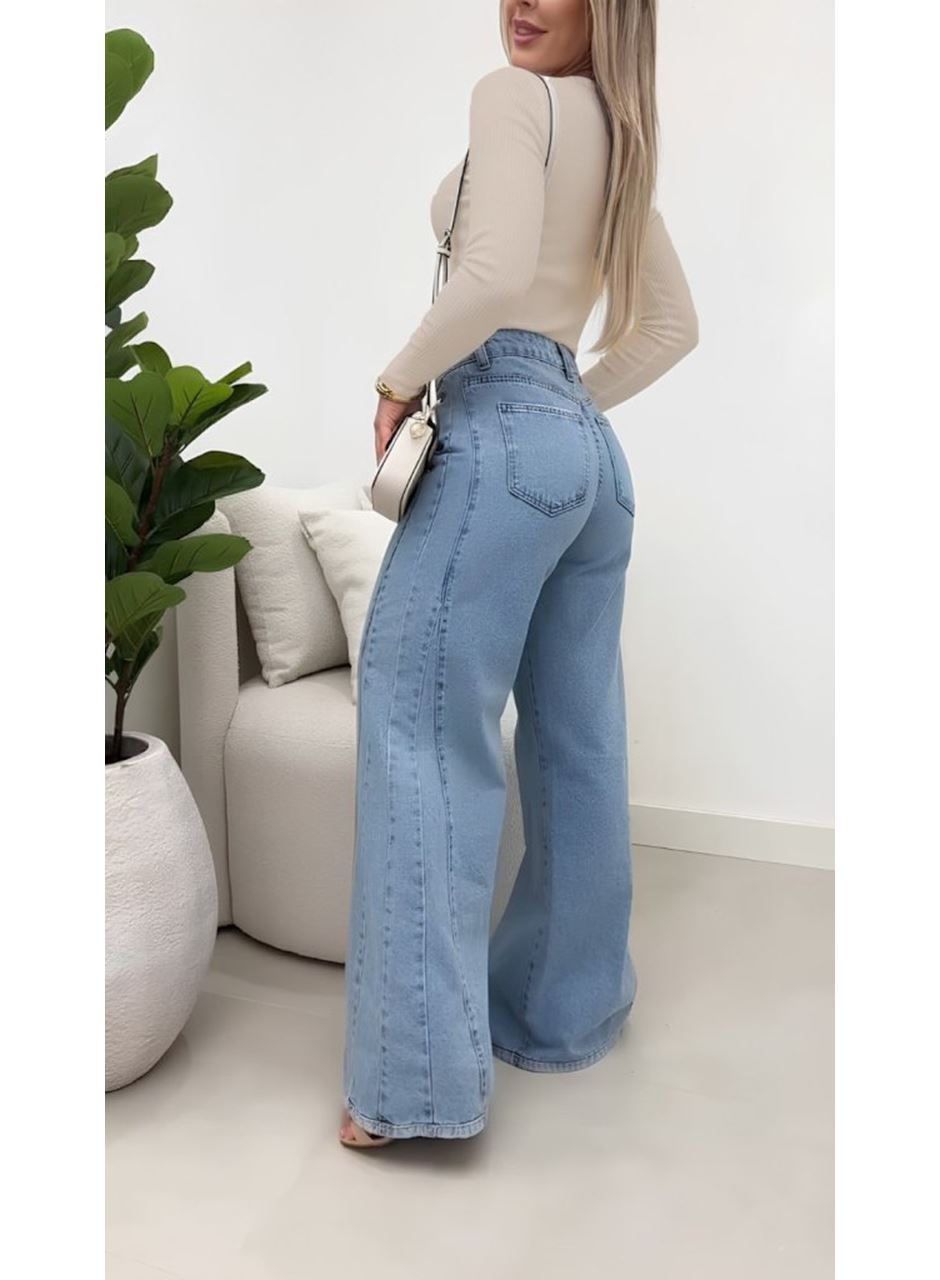 Kadın Yüksek Bel Paçaya Doğru Geniş Kesimli Kot Pantolon