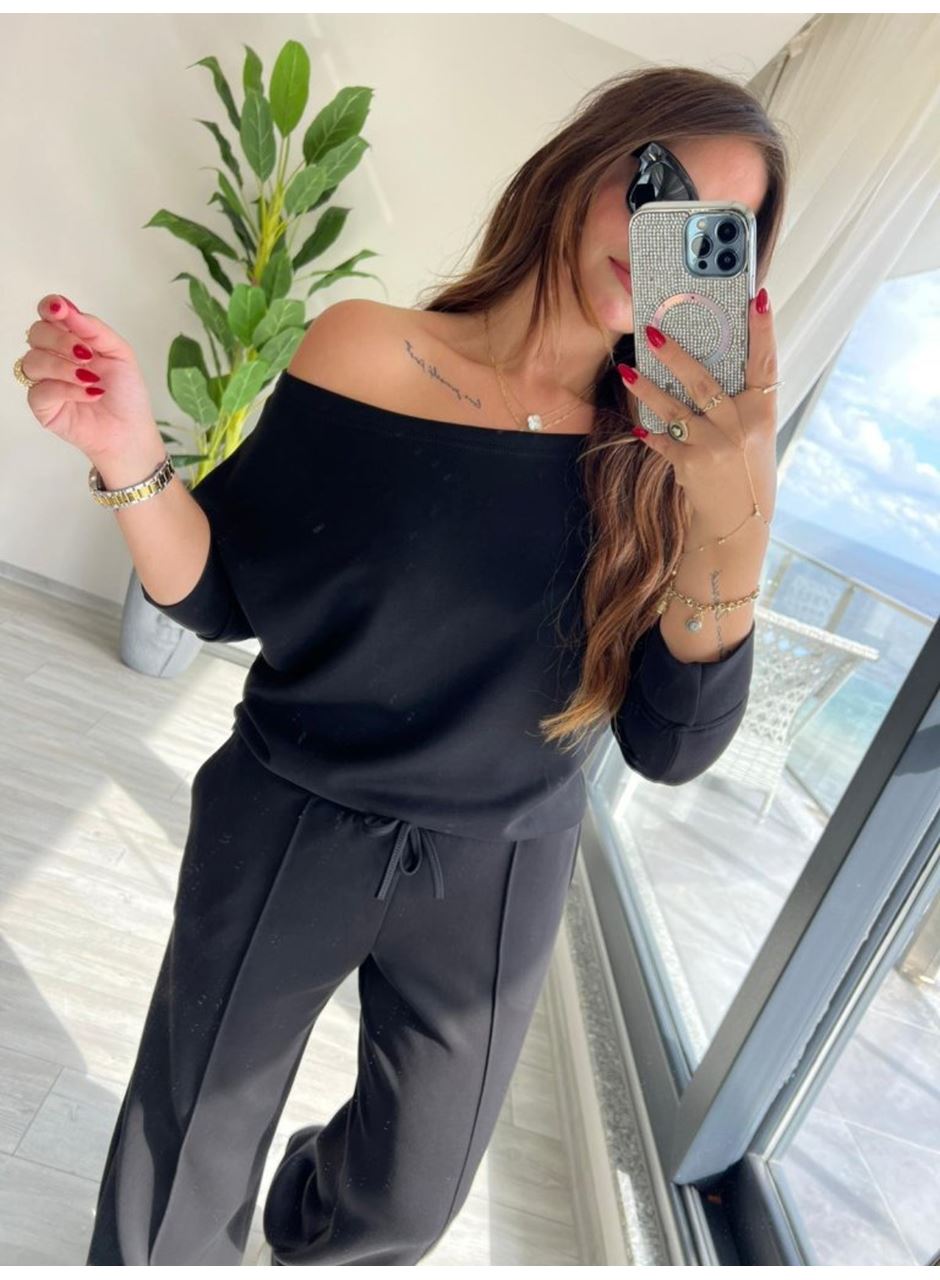 Kadın Uzun Kollu Tek Omuzdan Açık Modal Bluz Ve Pantolon Ikili Takım