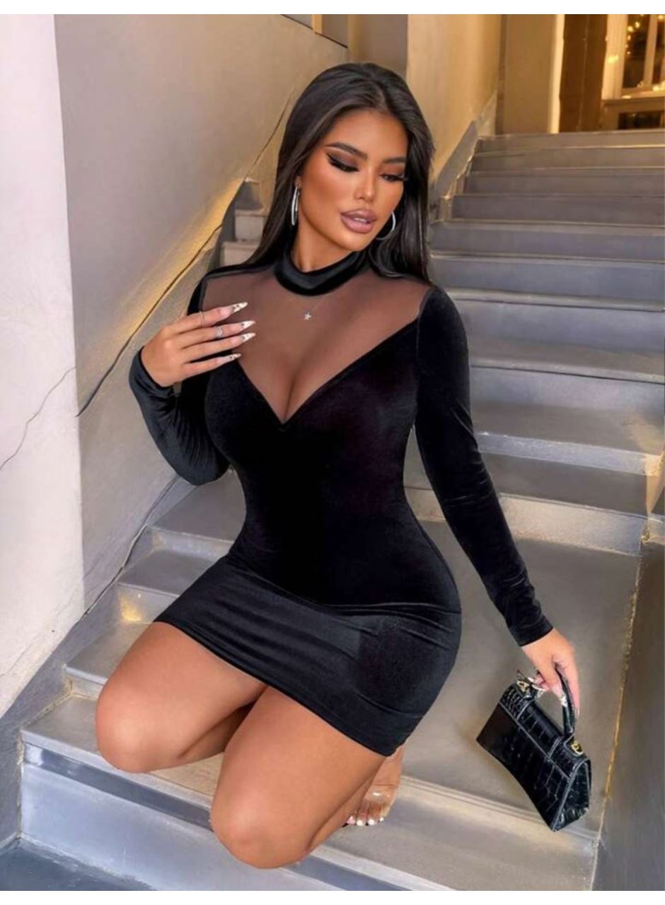 Kadın Uzun Kollu Balıkçı Yaka Tül Detaylı Mini Kadife Elbise