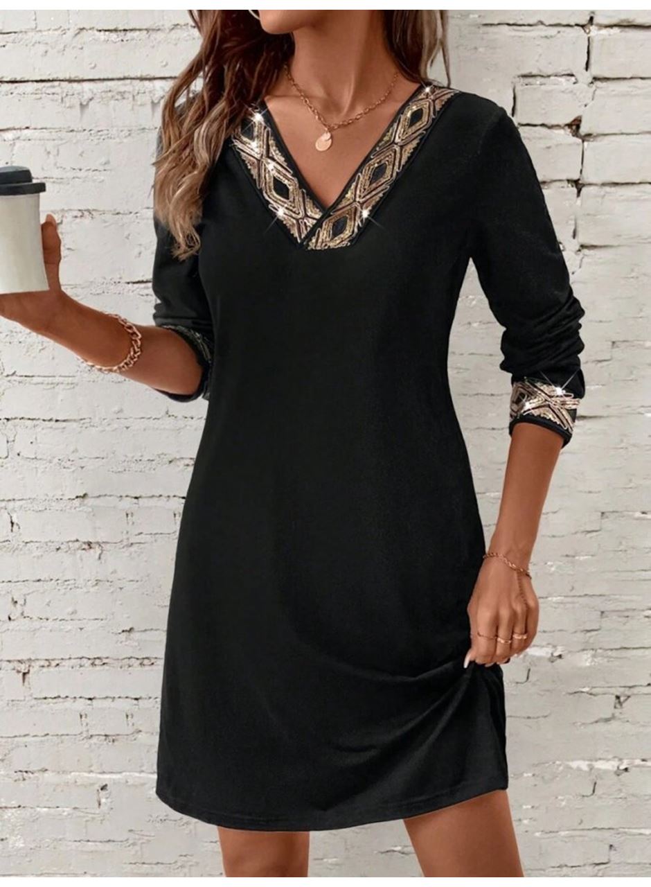 Kadın Uzun Kollu V Yakalı Pulpayet Detaylı Mini Ithal Krep Elbise