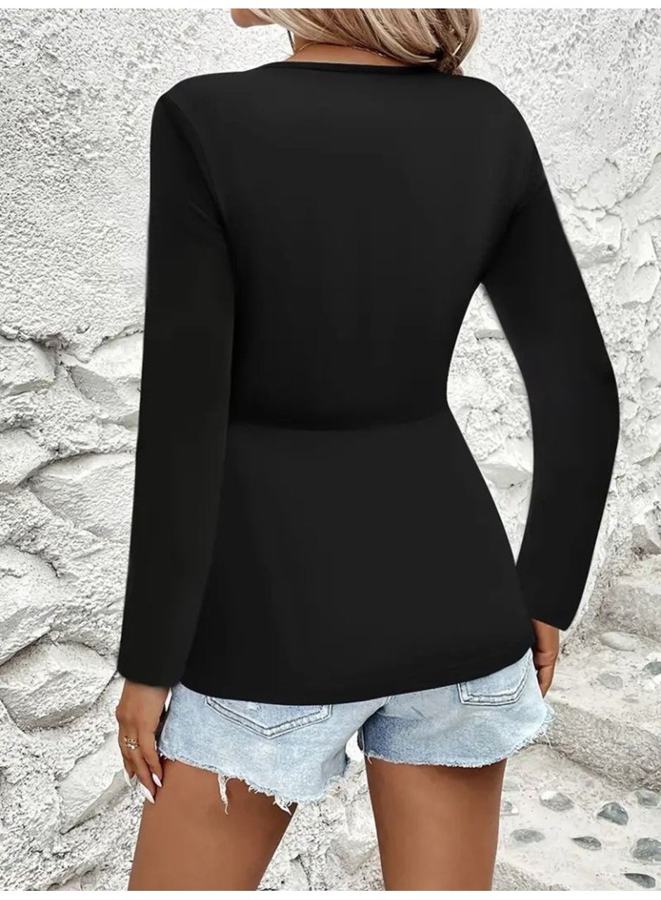 Kadın Uzun Kollu Dekolteli Sarmal Detaylı Viskon Bluz