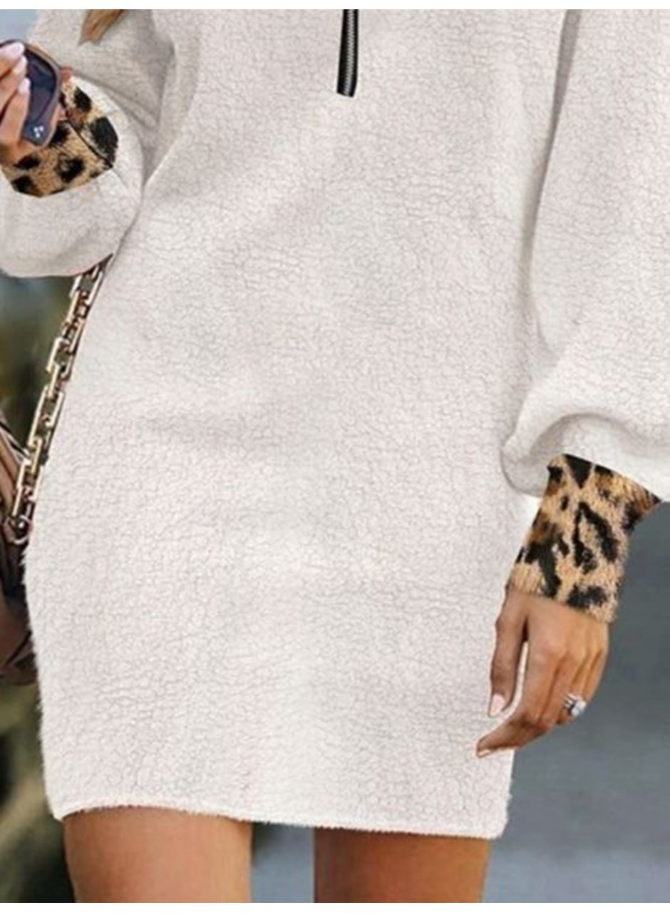 Kadın Uzun Kollu Yakalı önden Fermuarlı Leopar Detaylı Mini Peluş Elbise