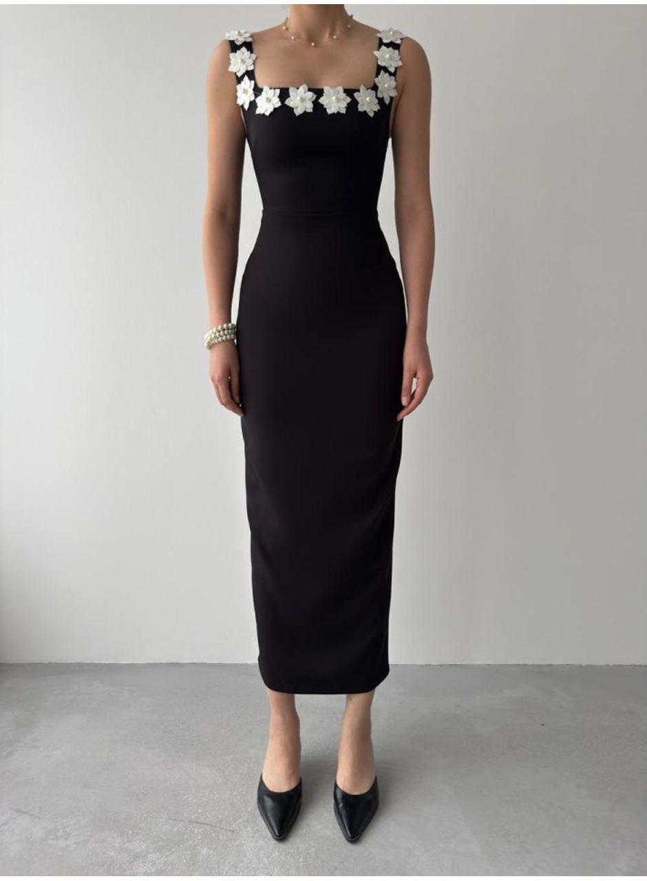 Mıng Çiçek Detaylı Elbise