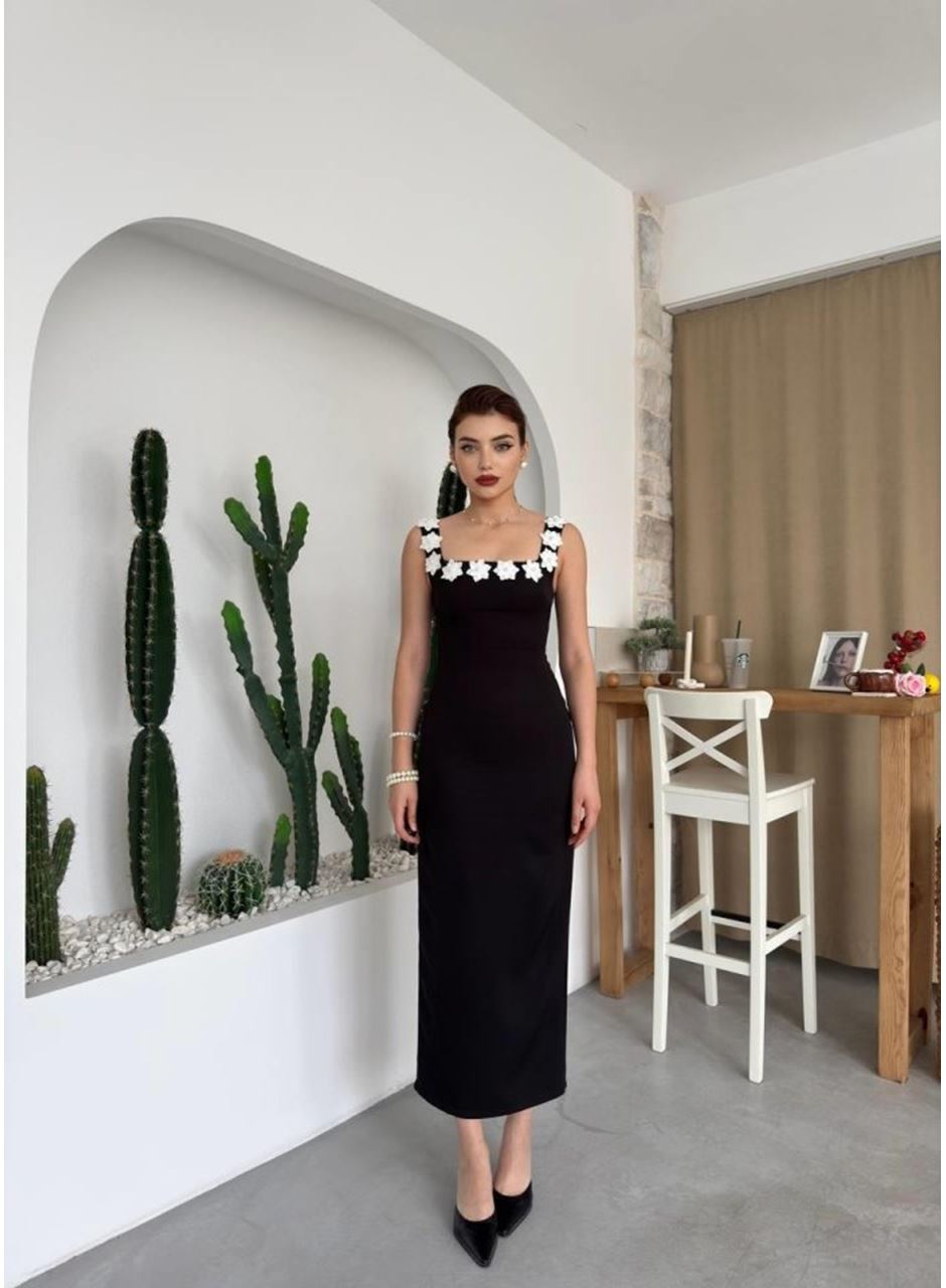 Mıng Çiçek Detaylı Elbise