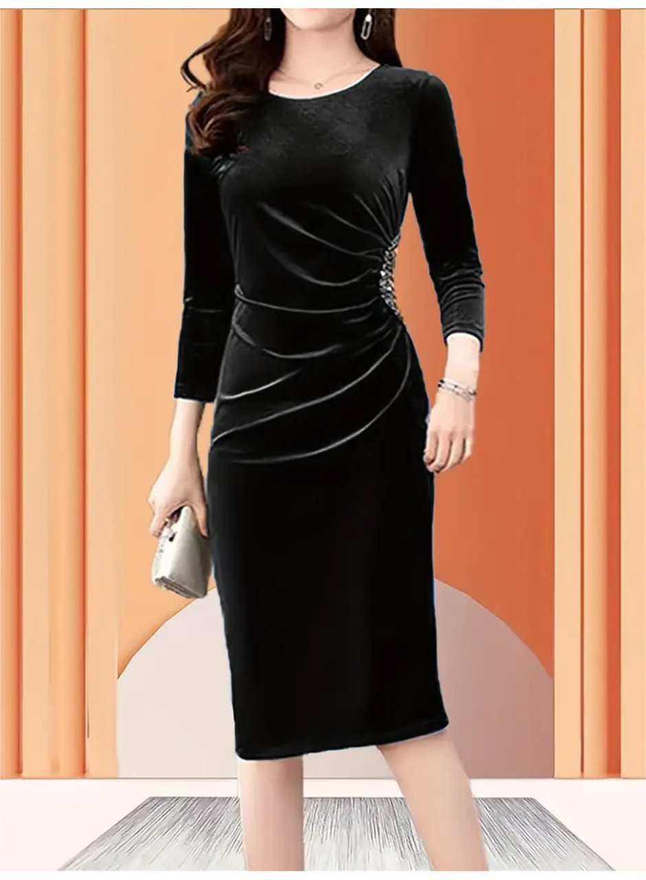 Kadın Uzun Kollu Bot Yaka Yanı Taş Detaylı Midi Kadife Elbise