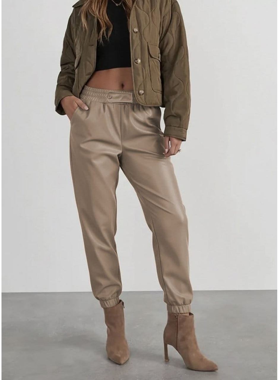 Kadın Yüksek Bel Lastikli önü Düğmeli Deri Pantolon