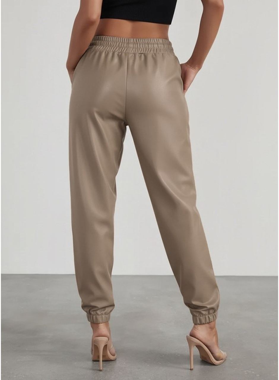 Kadın Yüksek Bel Lastikli önü Düğmeli Deri Pantolon