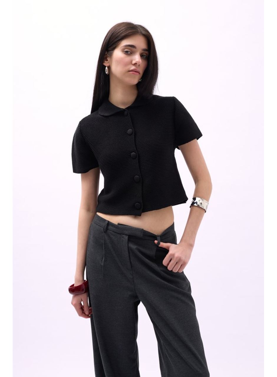 Bebe Yaka Düğmeli Bluz