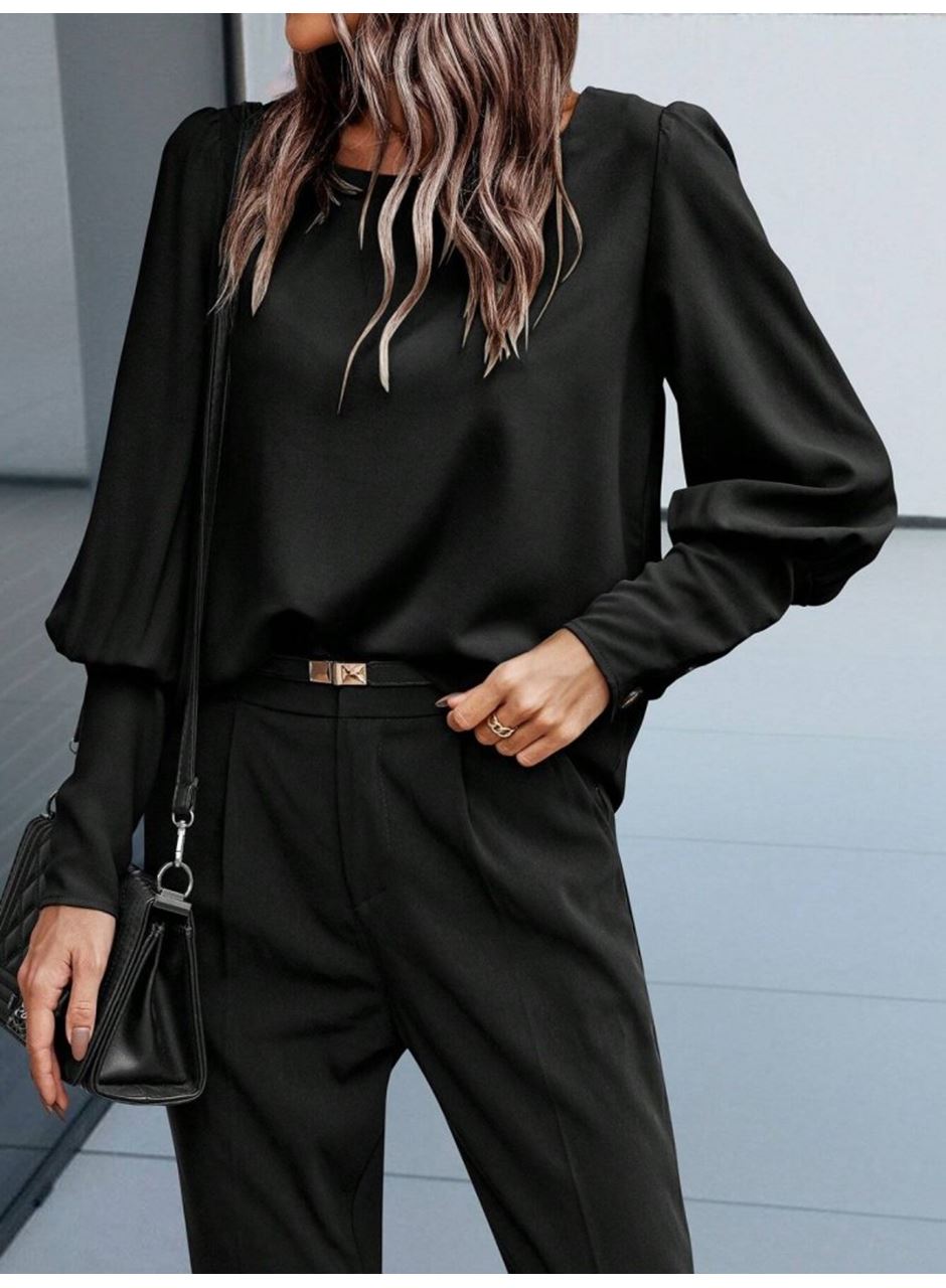 Kadın Uzun Kollu Yuvarlak Yakalı Düğmeli Ithal Krep Bluz