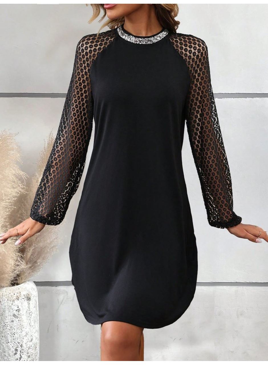 Kadın Uzun Kollu Yarı Balıkçı Yaka Pulpayetli Kolları Dantel Detaylı Mini Ithal Krep Elbise