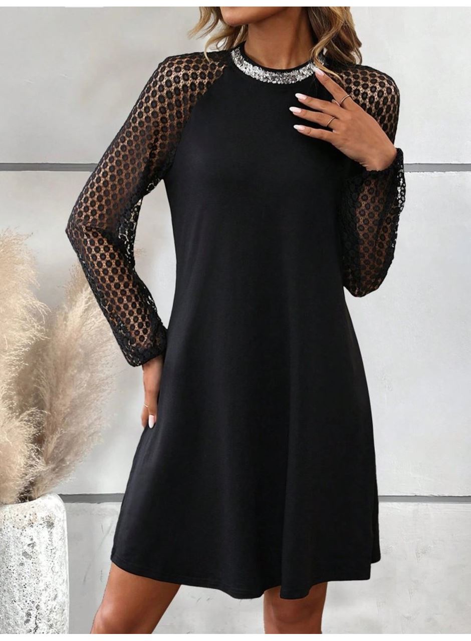 Kadın Uzun Kollu Yarı Balıkçı Yaka Pulpayetli Kolları Dantel Detaylı Mini Ithal Krep Elbise
