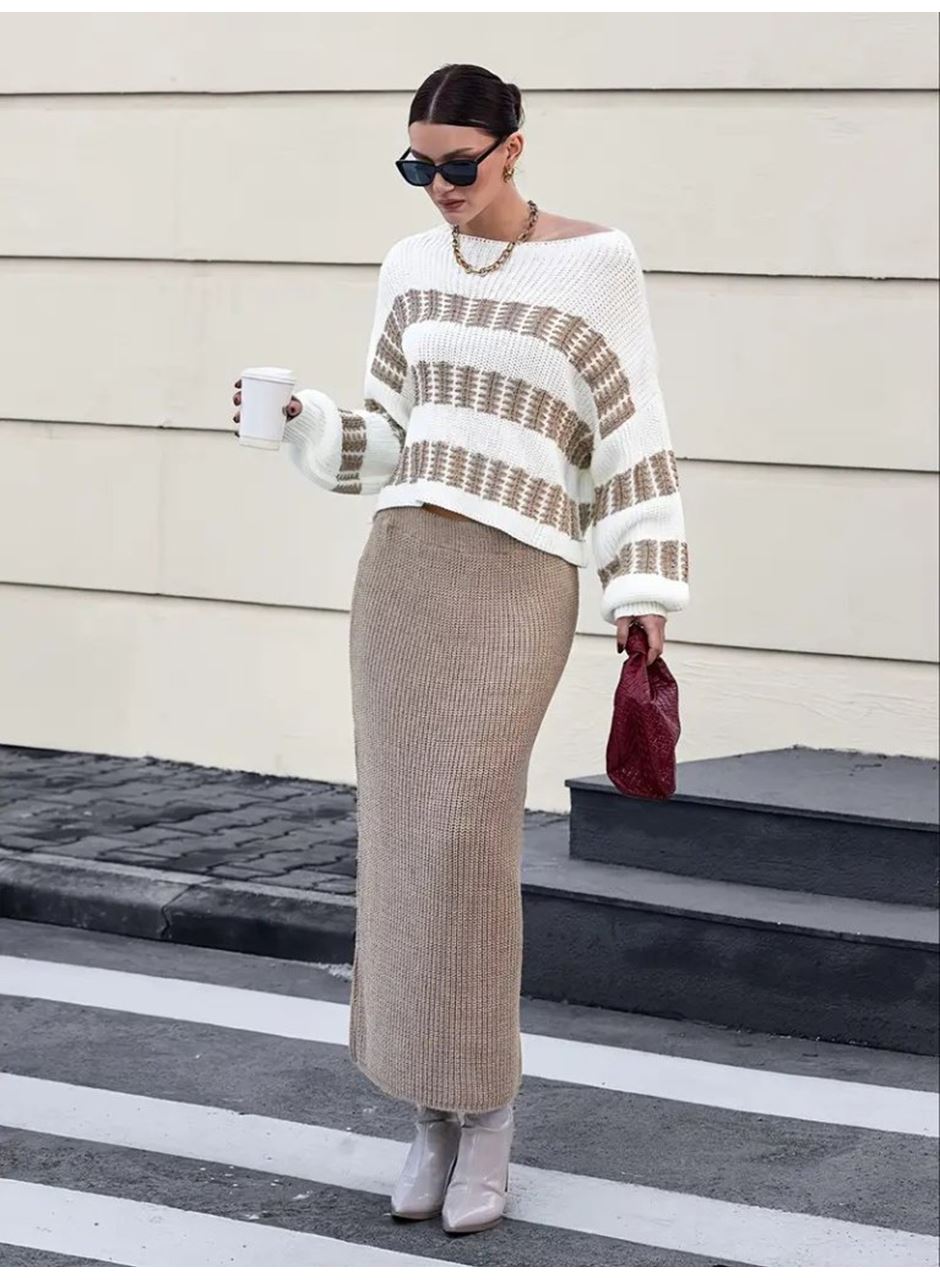 Kadın Uzun Kollu Kayık Yakalı Salaş Triko Bluz Ve Etek Ikili Takım