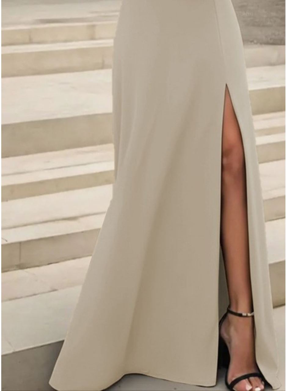 Kadın Uzun Kollu Madonna Yakalı Yırtmaç Detaylı Uzun Ithal Krep Elbise