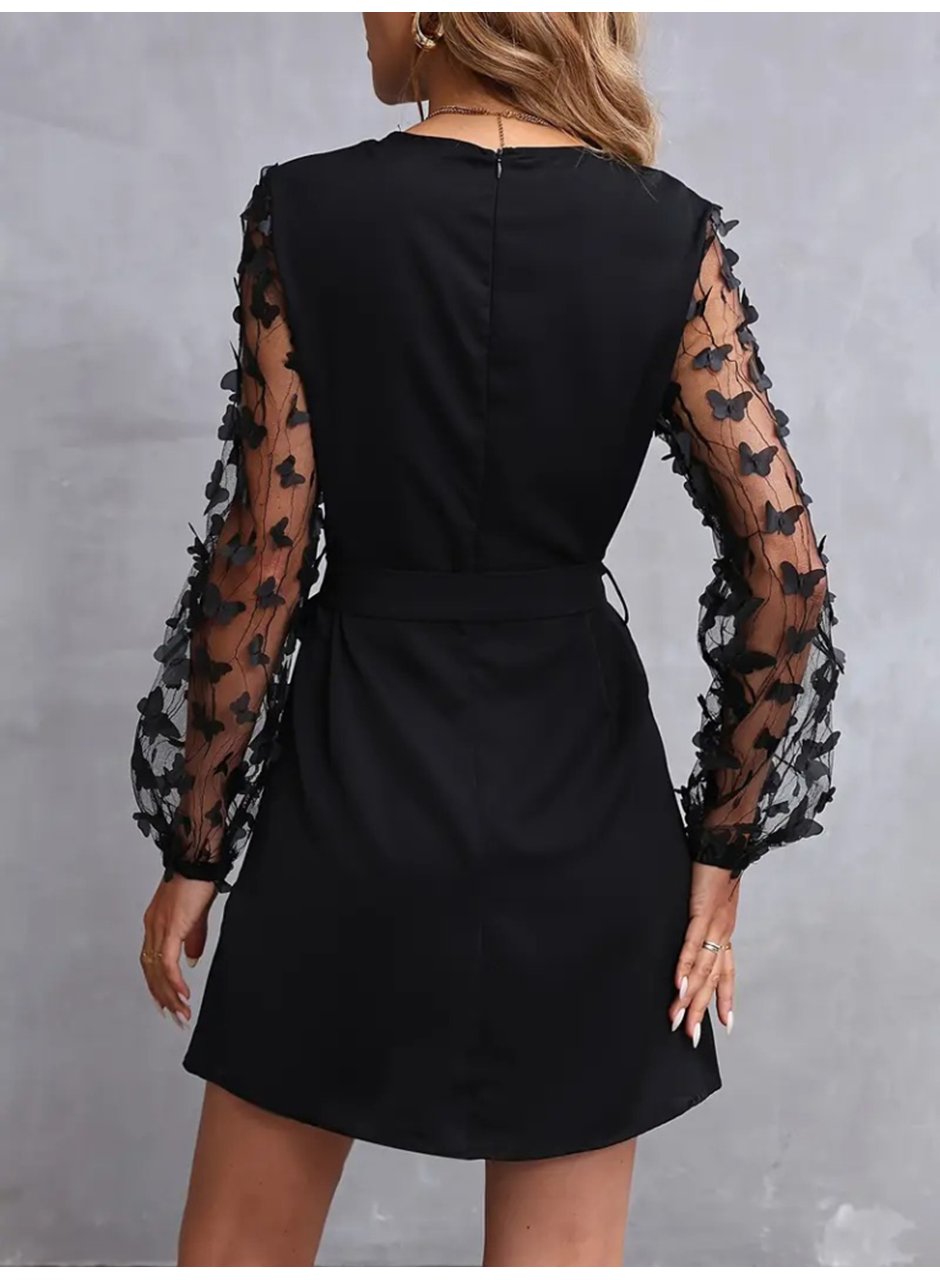 Kadın Uzun Kollu Bisiklet Yaka Kollar Tül Kelebek Detaylı Ithal Krep Elbise