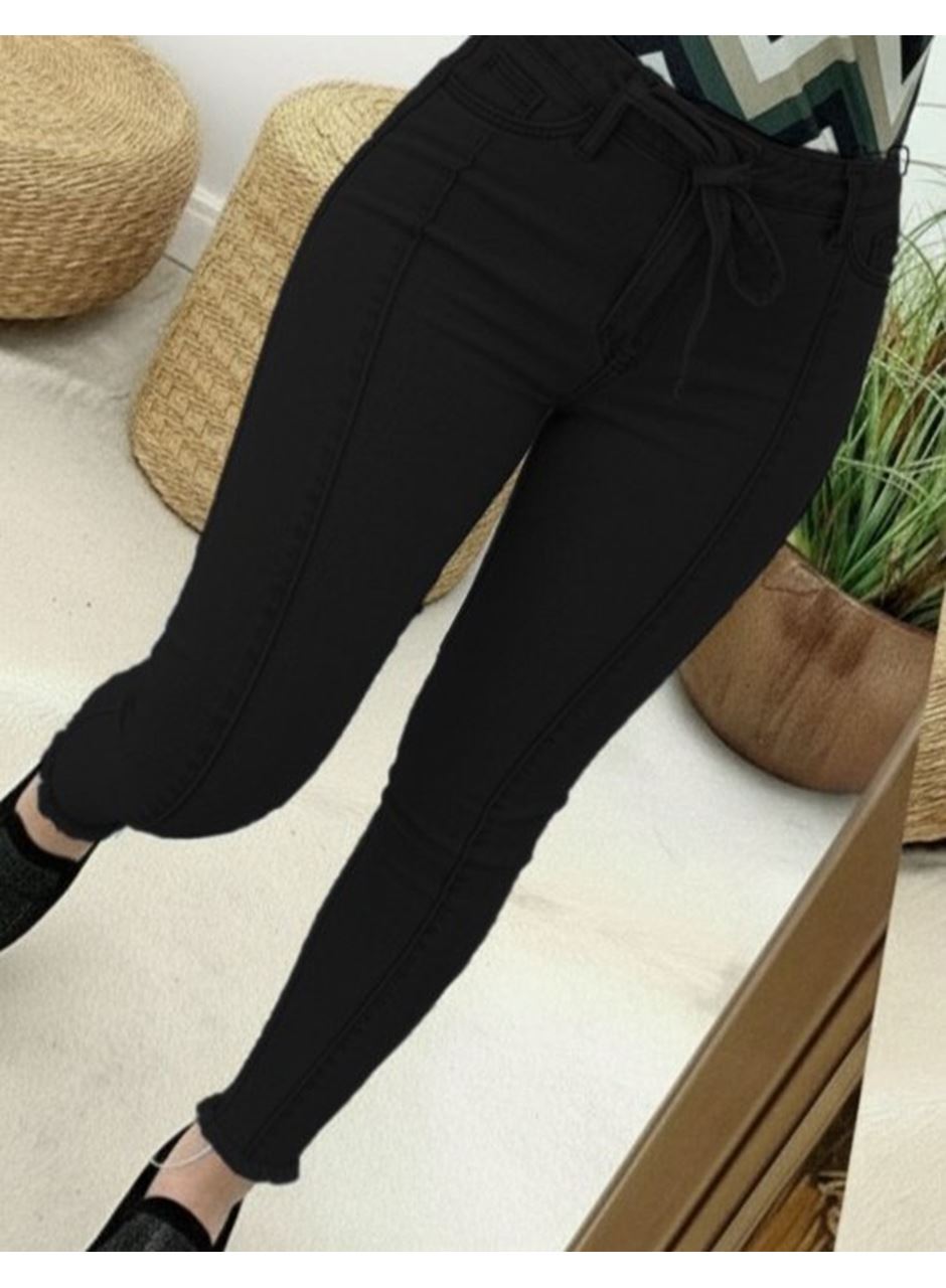 Kadın Yüksek Bel Belden Kuşaklı Yırtık Detaylı Kot Pantolon