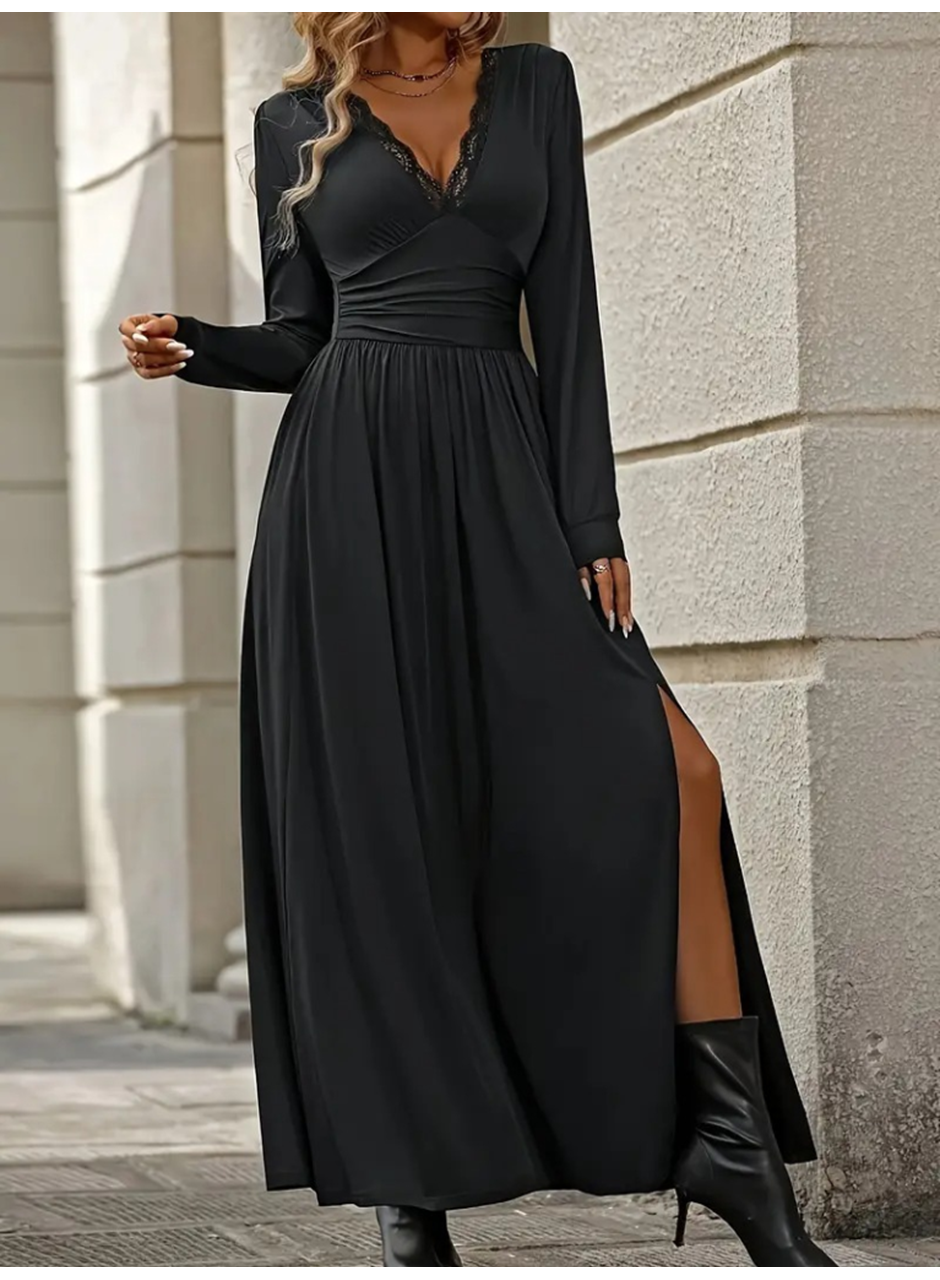 Kadın Uzun Kollu V Dantel Yakalı Yırtmaçlı Uzun Sandy Elbise