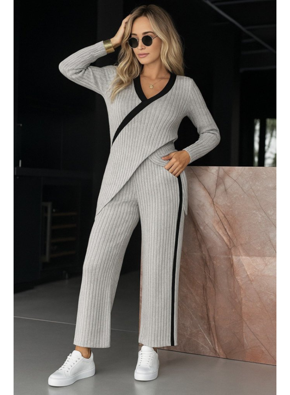 Kadın Uzun Kollu V Yakalı çapraz Detaylı şardonlu Kaşkorse Bluz Ve Pantolon Ikili Takım