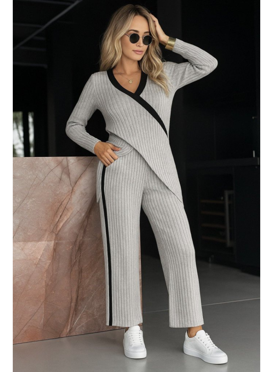 Kadın Uzun Kollu V Yakalı çapraz Detaylı şardonlu Kaşkorse Bluz Ve Pantolon Ikili Takım