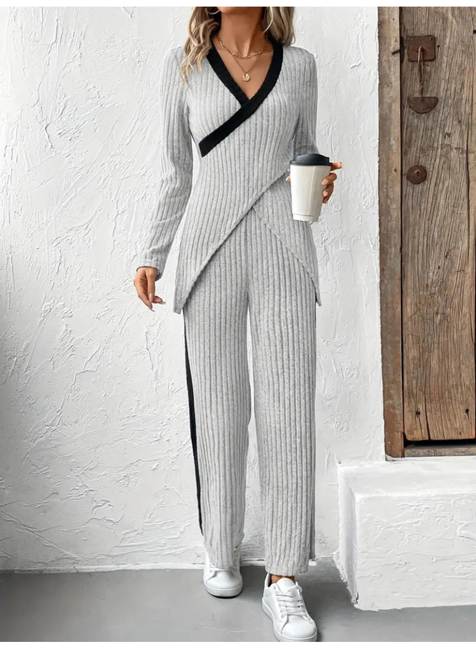 Kadın Uzun Kollu V Yakalı çapraz Detaylı şardonlu Kaşkorse Bluz Ve Pantolon Ikili Takım