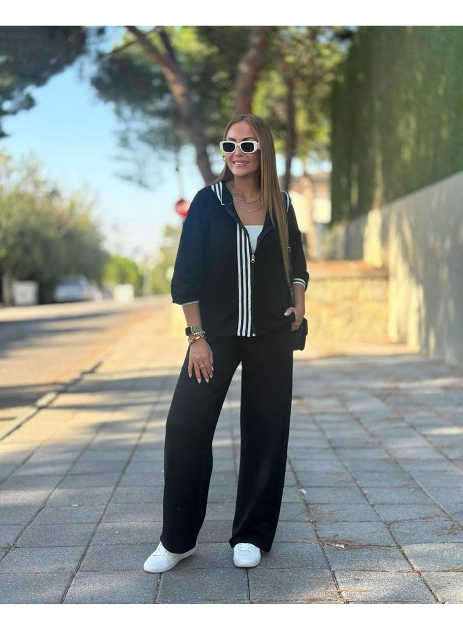 Kadın Uzun Kollu Kapşonlu Onu şerit Detaylı Fermuarlı Viskon Iki Iplik Bluz Ve Pantolon Ikili Takım