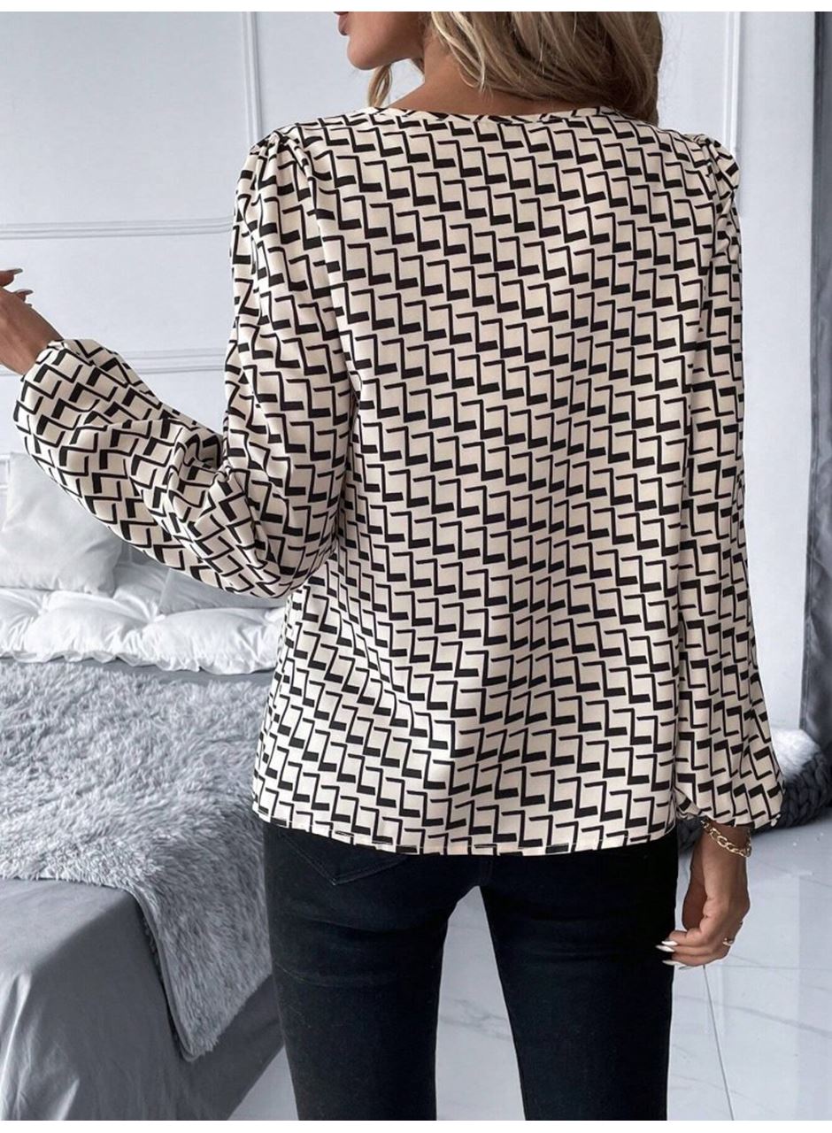 Kadın Uzun Kollu Damla Detaylı Yaka Desenli Süprem Bluz