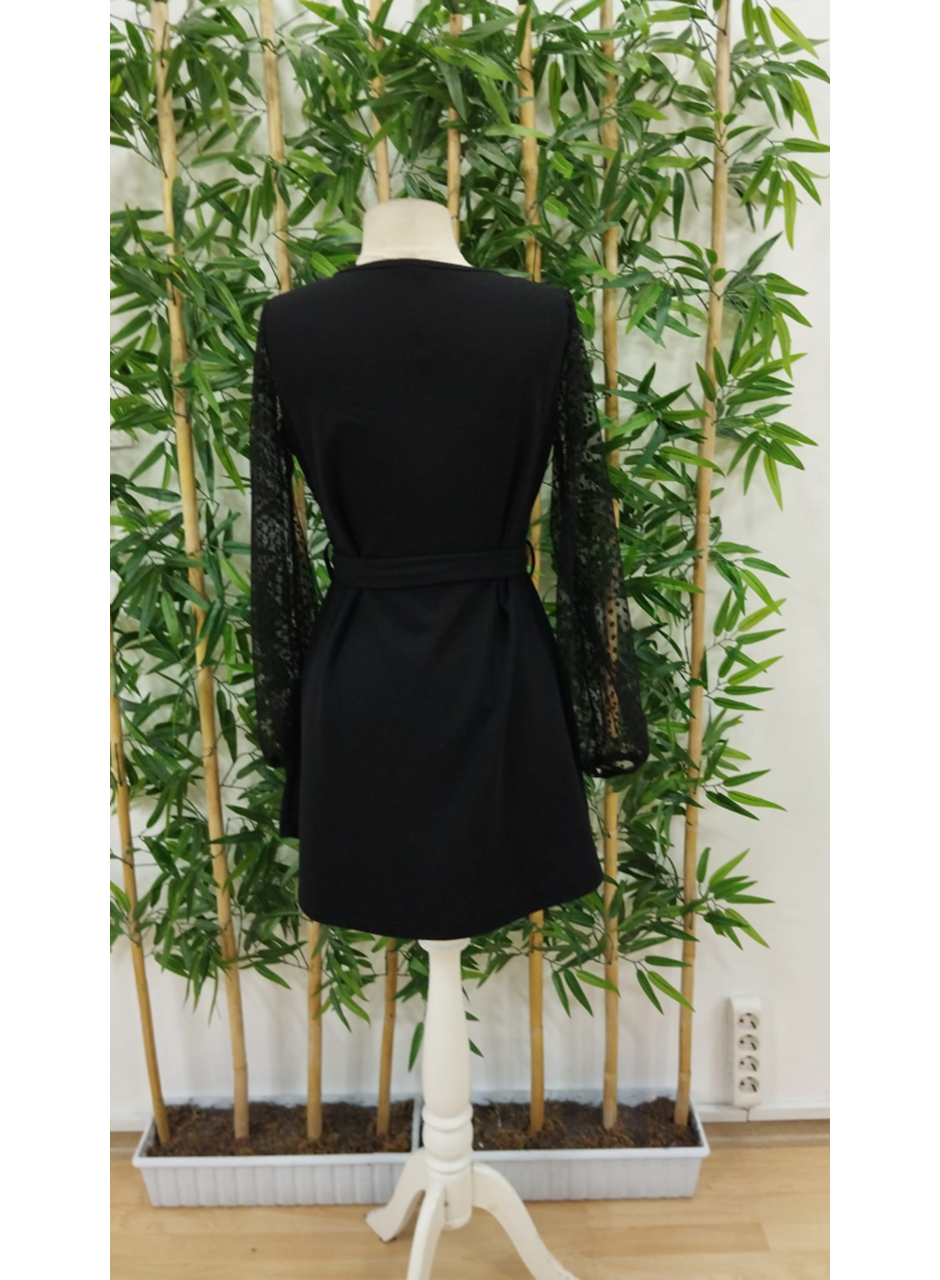 Kadın Uzun Kollu Yakadan Bağcıklı Belden Kuşaklı Ithal Krep Elbise