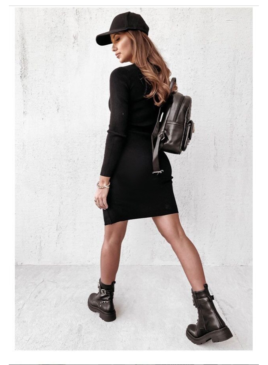 Kadın Siyah Uzun Kollu Bisiklet Yaka Yan Yırtmaç Düğme Detay Kısa Kaşkorse Elbise