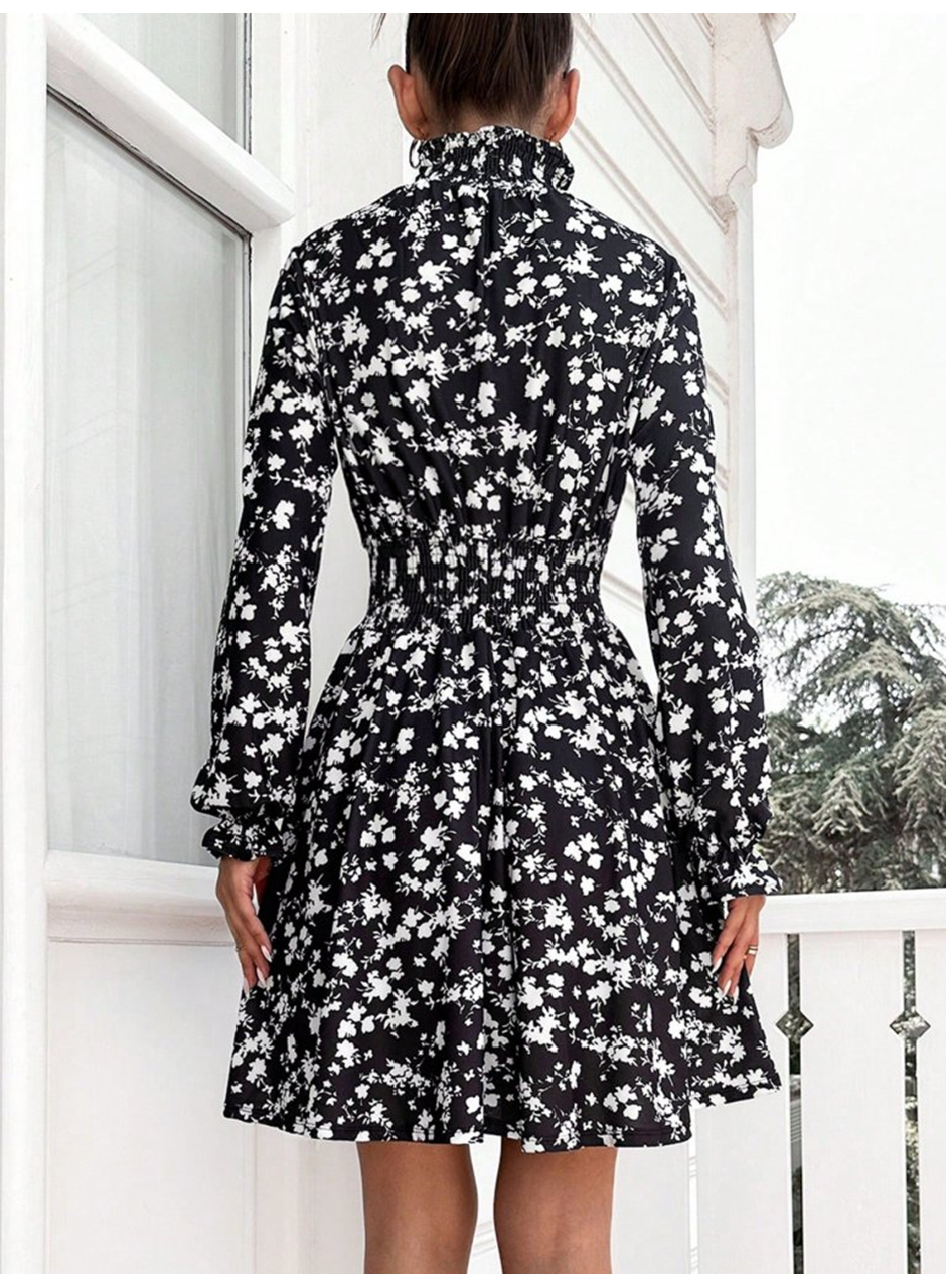 Kadın Uzun Kollu Balıkçı Yaka çiçek Baskılı Helen Kumaş Elbise