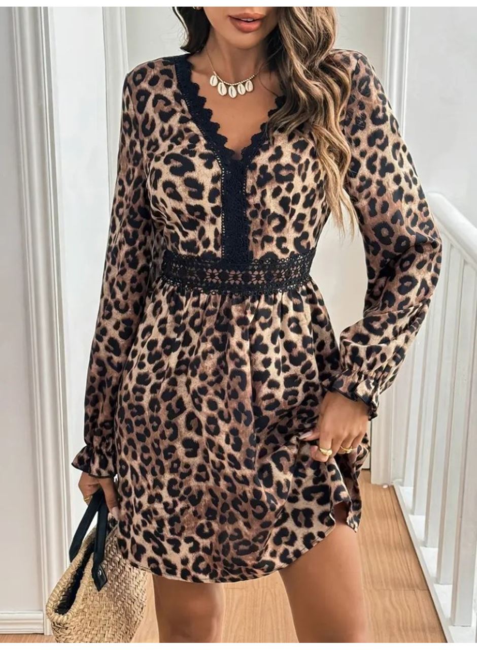 Kadın Uzun Kollu V Dantel Yakalı Leopar Desenli Modal Mini Elbise
