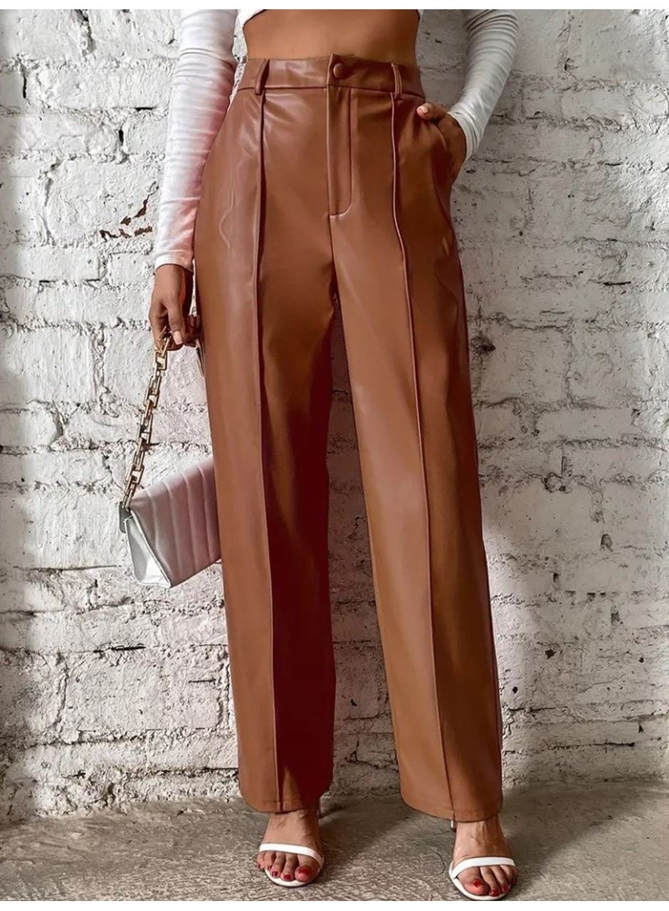 Kadın önden Fermuarlı Cepli Geniş Kesim Lame Deri Pantolon