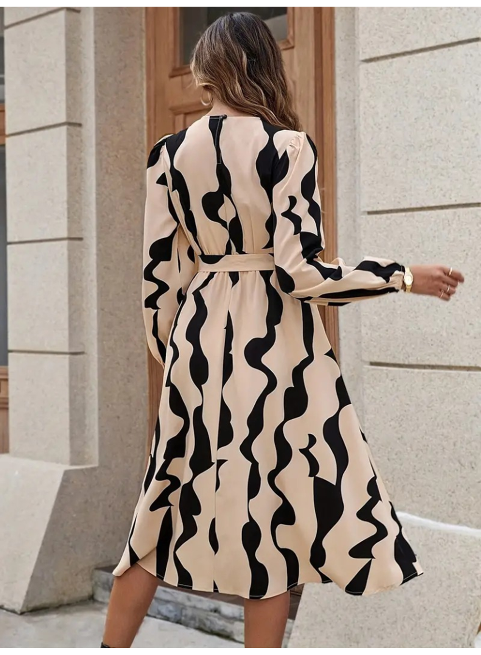 Kadın Uzun Kollu Bisiklet Yaka Belden Bağlamalı Desenli Belden Kuşaklı Mikro Süprem Midi Elbise