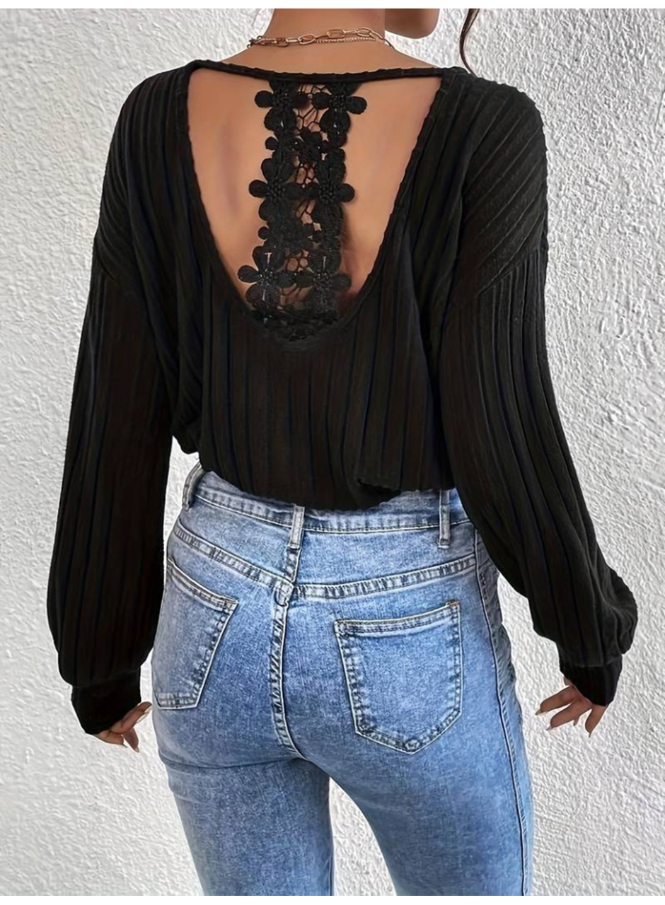 Kadın Uzun Kollu V Yakalı Pencere Sırt Dantel Detaylı Kalın Fitilli Kaşkorse Bluz