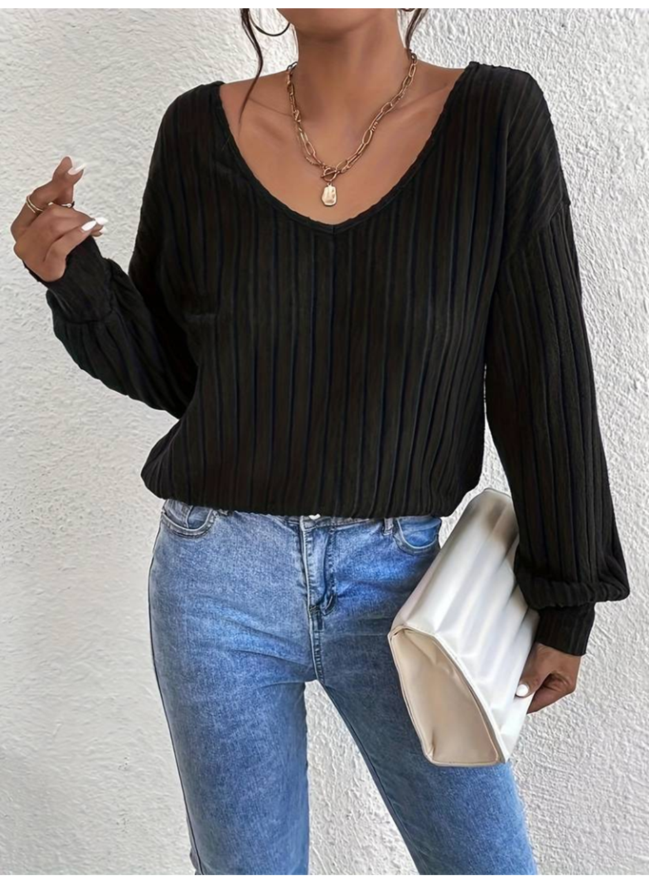 Kadın Uzun Kollu V Yakalı Pencere Sırt Dantel Detaylı Kalın Fitilli Kaşkorse Bluz