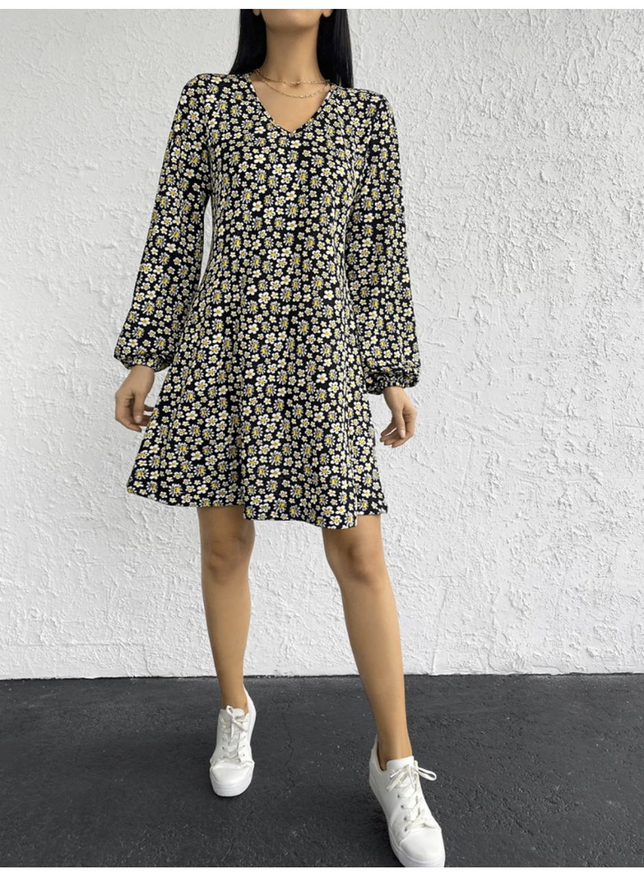 Kadın Uzun Kollu V Yaka çiçek Desenli Helen Kumaş Elbise