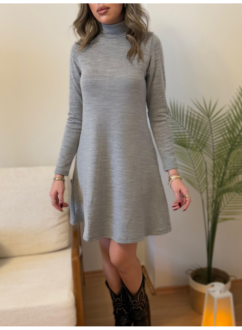 Kadın Uzun Kollu Balıkçı Yaka Salaş Kusa Akrilik Elbise